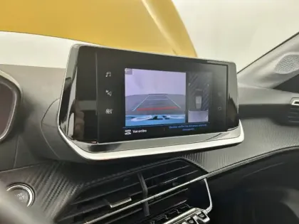 Photo 88 Peugeot 208  PureTech 100 S&S BVM6