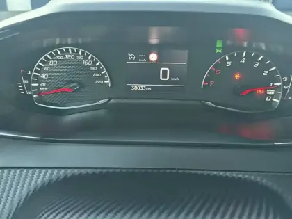 Photo 5 Peugeot 208  PureTech 100 S&S BVM6