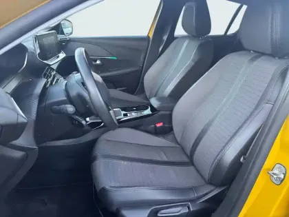 Photo 6 Peugeot 208  PureTech 100 S&S BVM6