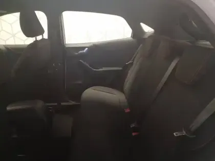 Photo 16 Ford Puma  1.0 Flexifuel 125 ch mHEV S&S BVM6