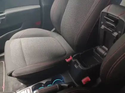 Photo 44 Ford Puma  1.0 Flexifuel 125 ch mHEV S&S BVM6