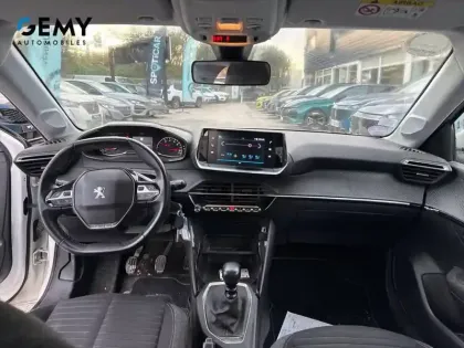 Photo 7 Peugeot 208  PureTech 100 S&S BVM6