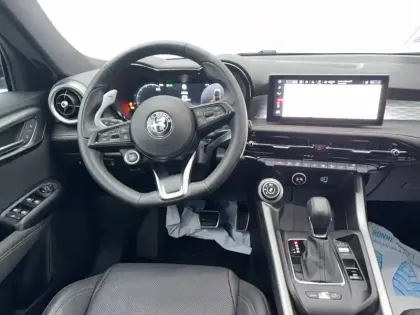 Photo 54 Alfa Romeo Tonale  1.3 Hybride Rechargeable PHEV 280ch AT6 e-Q4