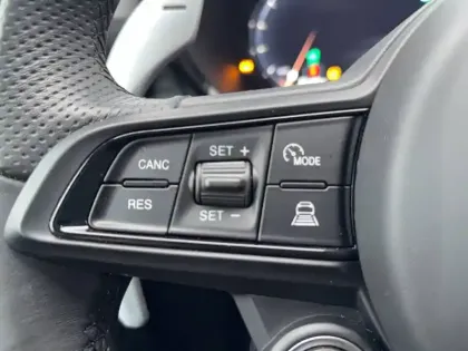 Photo 35 Alfa Romeo Tonale  1.3 Hybride Rechargeable PHEV 280ch AT6 e-Q4