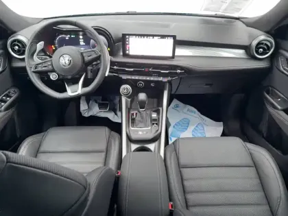 Photo 5 Alfa Romeo Tonale  1.3 Hybride Rechargeable PHEV 280ch AT6 e-Q4