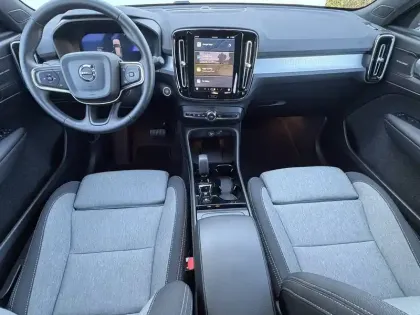 Photo 24 Volvo Xc40  B3 163 ch DCT7