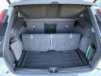 Photo 41 Volvo Xc40  B3 163 ch DCT7