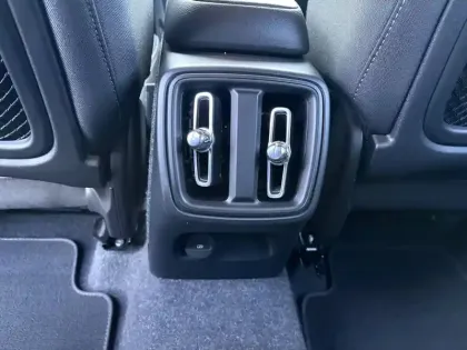 Photo 17 Volvo Xc40  B3 163 ch DCT7