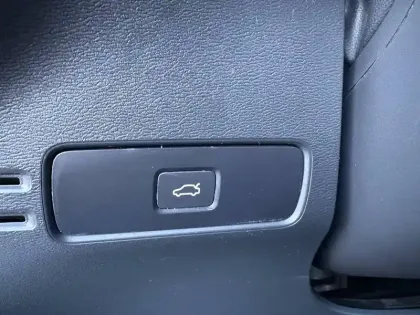 Photo 34 Volvo Xc40  B3 163 ch DCT7