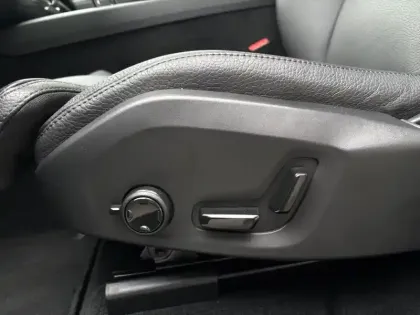 Photo 15 Volvo Xc60  T6 AWD Hybride rechargeable 253 ch+145 ch Geartronic 8