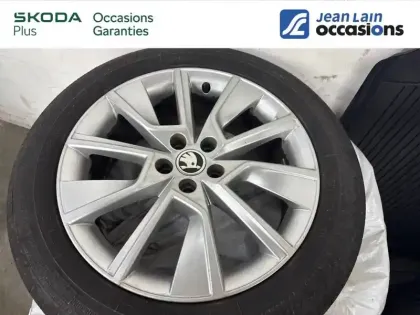 Photo 20 Skoda Kamiq  1.0 TSI Evo 110 ch BVM6