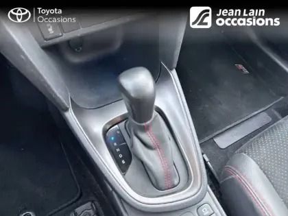 Photo 12 Toyota Yaris  Cross Hybride 116h 2WD