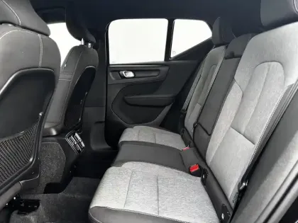 Photo 8 Volvo Xc40  B3 163 ch DCT7