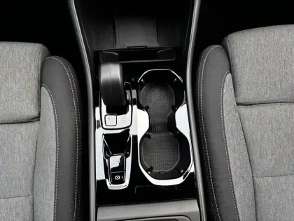 Photo 10 Volvo Xc40  B3 163 ch DCT7