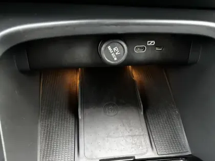 Photo 13 Volvo Xc40  B3 163 ch DCT7