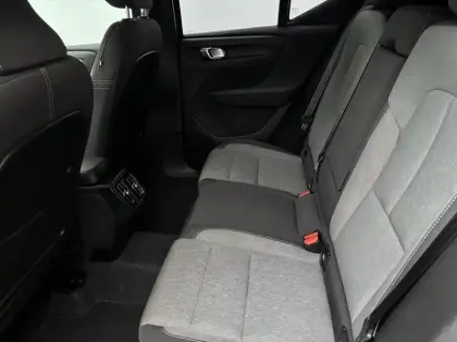 Photo 32 Volvo Xc40  B3 163 ch DCT7