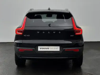 Photo 26 Volvo Xc40  B3 163 ch DCT7