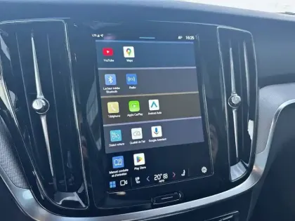 Photo 14 Volvo V60  CROSS COUNTRY B4 AWD 197 ch Geartronic 8