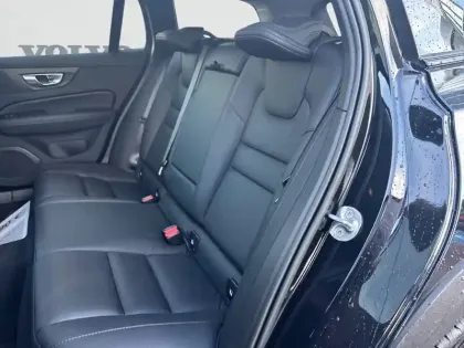 Photo 5 Volvo V60  CROSS COUNTRY B4 AWD 197 ch Geartronic 8