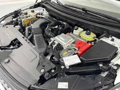 Photo 21 Renault Austral  E-Tech hybrid 200