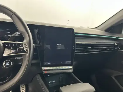 Photo 11 Renault Austral  E-Tech hybrid 200