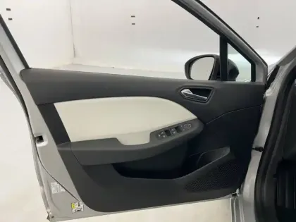 Photo 10 Renault Clio  TCe 90