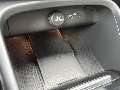 Photo 19 Volvo Xc40  B3 163 ch DCT7