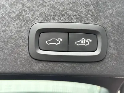 Photo 7 Volvo Xc40  B3 163 ch DCT7