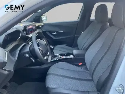 Photo 8 Peugeot 2008  PureTech 100 S&S BVM6