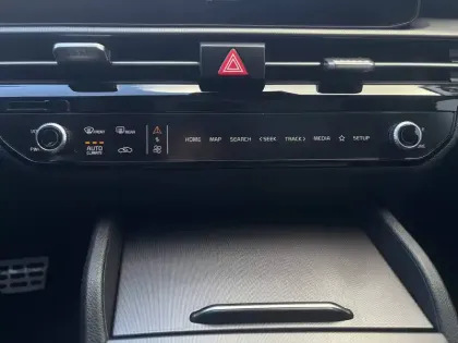 Photo 36 Kia Sportage  Hybride 239 ch BVA6