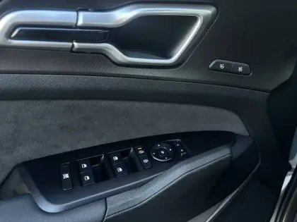 Photo 39 Kia Sportage  Hybride 239 ch BVA6