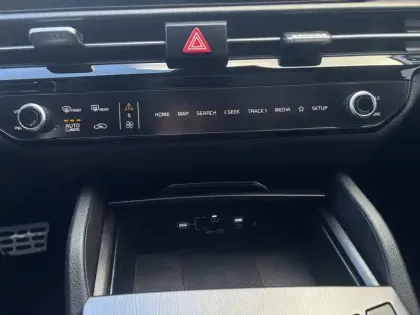 Photo 13 Kia Sportage  Hybride 239 ch BVA6