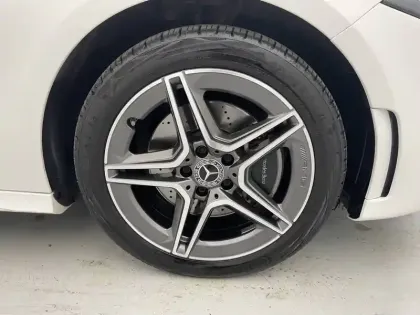 Photo 76 Mercedes Classe A  250 e 8G-DCT