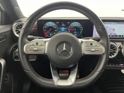 Photo 54 Mercedes Classe A  250 e 8G-DCT