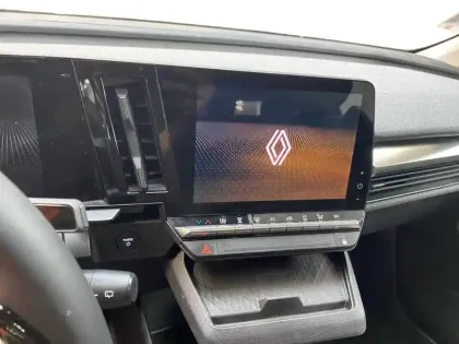 Photo 15 Renault Megane  E-Tech EV40 130ch standard charge
