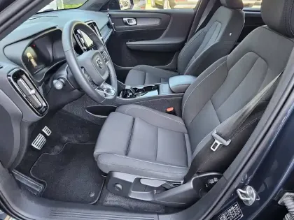 Photo 8 Volvo Xc40  Recharge 231 ch 1EDT