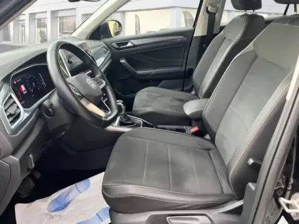 Photo 8 Volkswagen T-roc  1.5 TSI EVO 150 Start/Stop DSG7