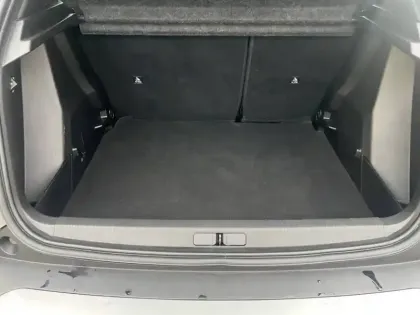 Photo 5 Peugeot 2008  PureTech 100 S&S BVM6