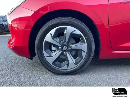 Photo 16 Suzuki Swift  1.2 Dualjet Hybrid Auto