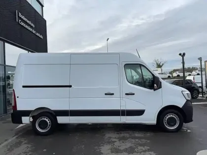 Photo 69 Renault Master  FGN TRAC F3500 L2H2 BLUE DCI 135