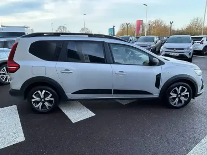Photo 7 Dacia Jogger  TCe 110 7 places
