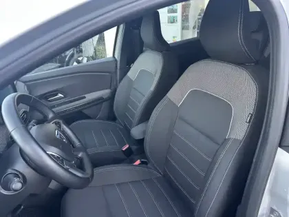 Photo 14 Dacia Jogger  TCe 110 7 places