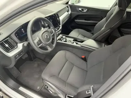 Photo 27 Volvo Xc60  B4 197 ch Geartronic 8