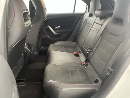 Photo 47 Mercedes Classe A  250 e 8G-DCT