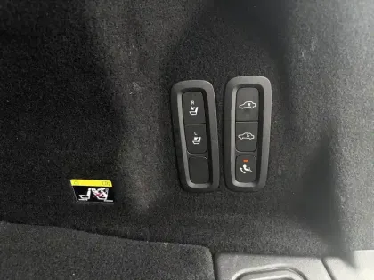 Photo 39 Volvo Xc60  T8 Twin Engine 303 ch + 87 ch Geartronic 8