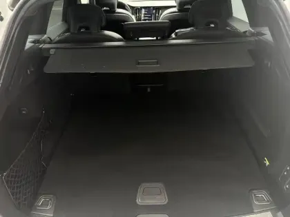 Photo 16 Volvo Xc60  T8 Twin Engine 303 ch + 87 ch Geartronic 8