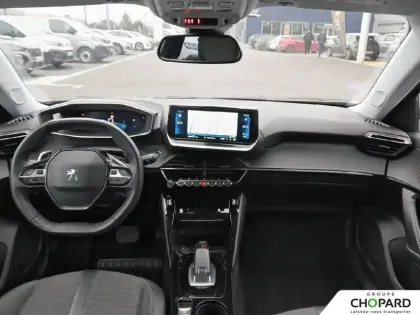 Photo 11 Peugeot 2008  PureTech 130 S&S EAT8