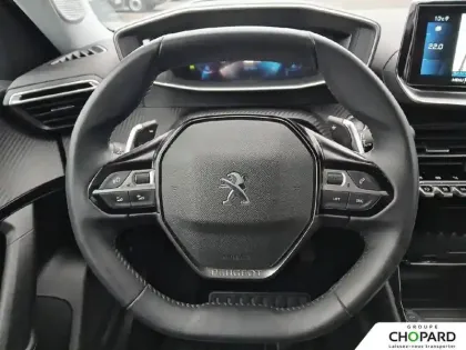 Photo 15 Peugeot 2008  PureTech 130 S&S EAT8