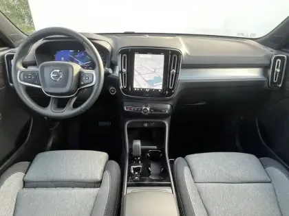 Photo 12 Volvo Xc40  B3 163 ch DCT7