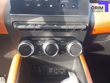 Photo 8 Renault Captur  TCe 130 EDC FAP